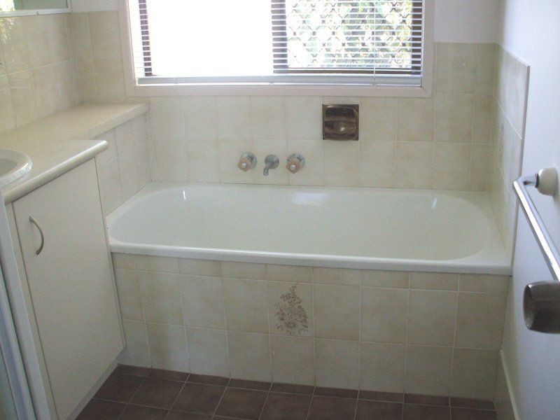 404 Oceanic Drive, Wurtulla QLD 4575