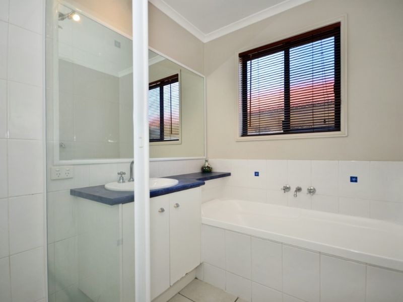 12 Samson Circuit, Caloundra West QLD 4551