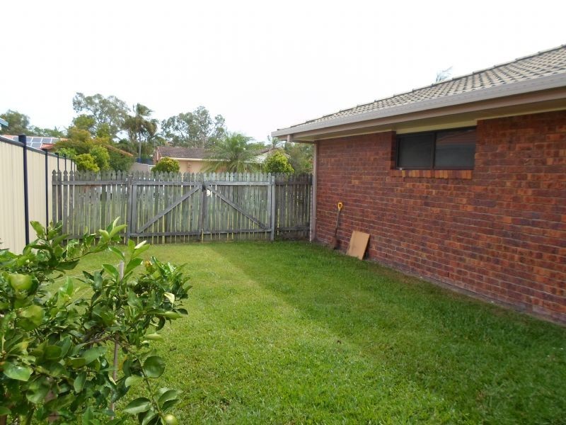 5 Lentara Street, Currimundi QLD 4551