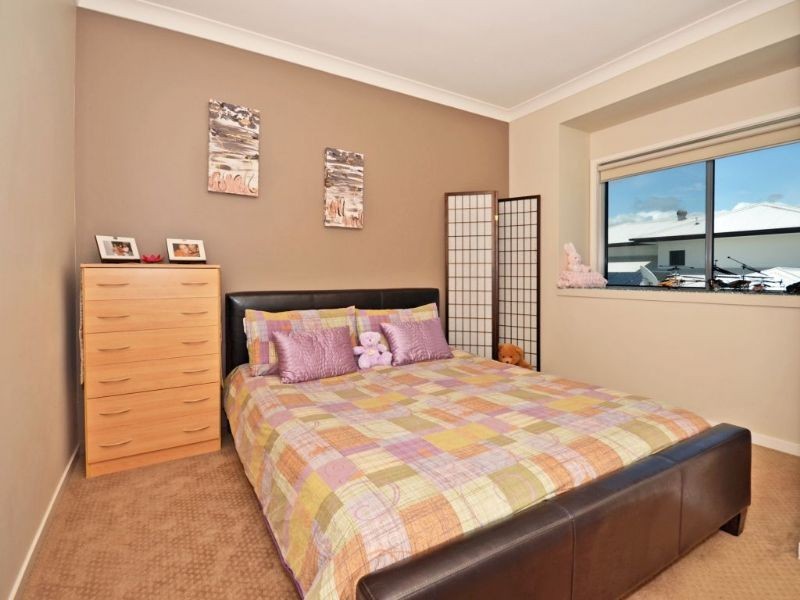 9 Rutherford Place, Pelican Waters QLD 4551