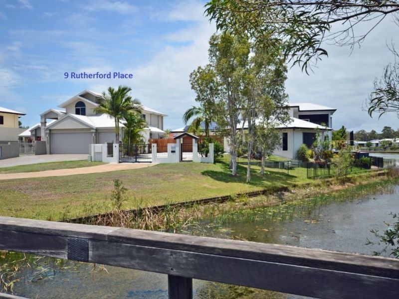 9 Rutherford Place, Pelican Waters QLD 4551