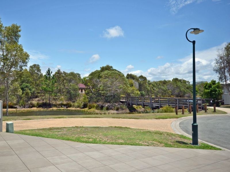 9 Rutherford Place, Pelican Waters QLD 4551
