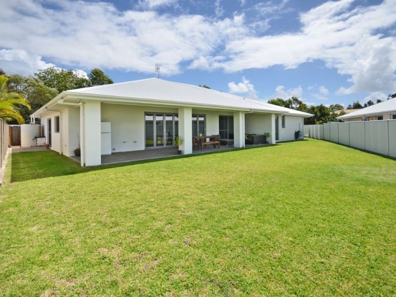 11 Koopa Place, Pelican Waters QLD 4551