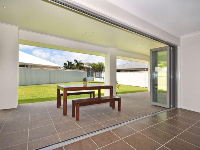 11 Koopa Place, Pelican Waters QLD 4551