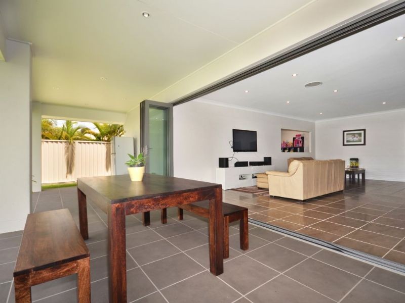 11 Koopa Place, Pelican Waters QLD 4551