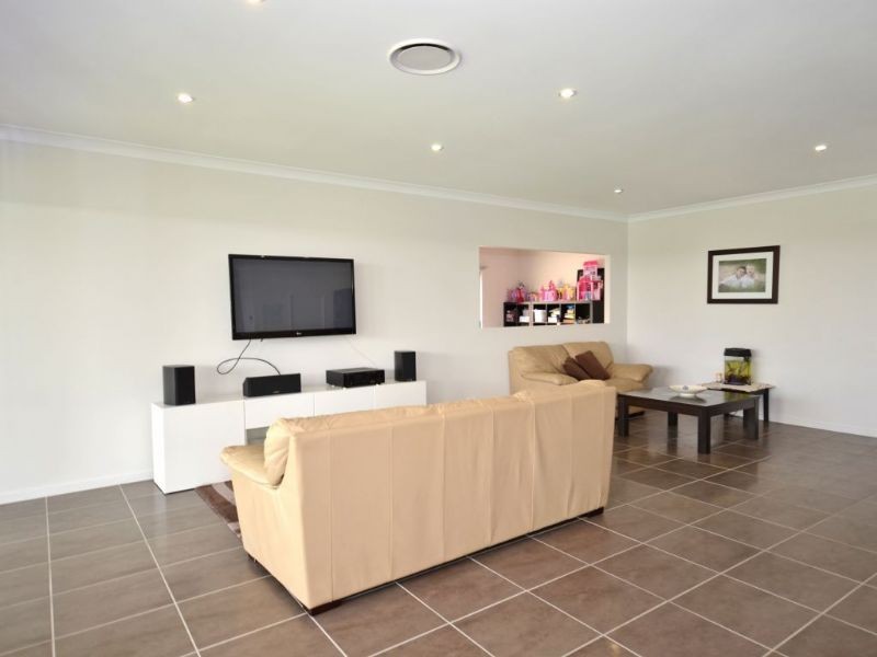 11 Koopa Place, Pelican Waters QLD 4551