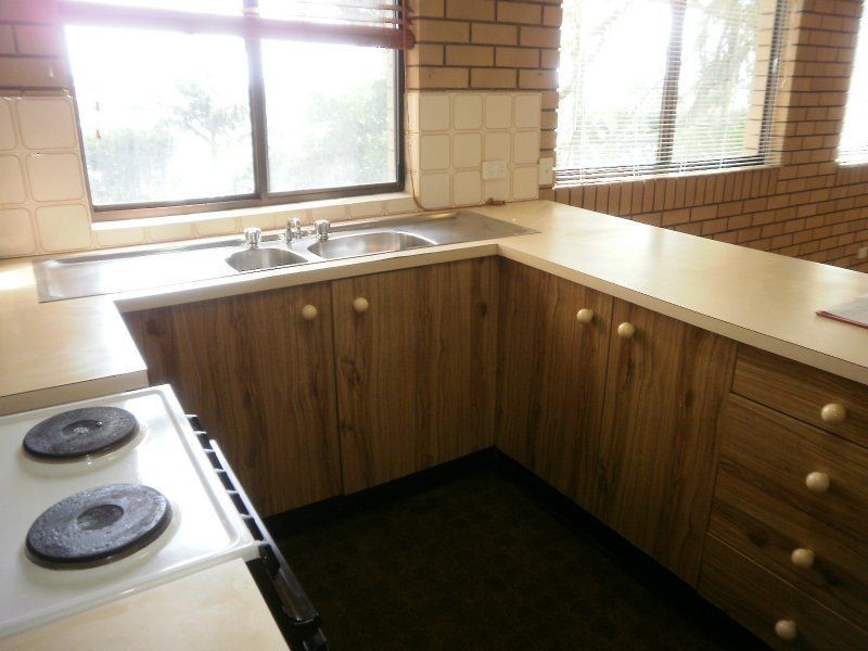 6/8 Coonowrin Street, Battery Hill QLD 4551