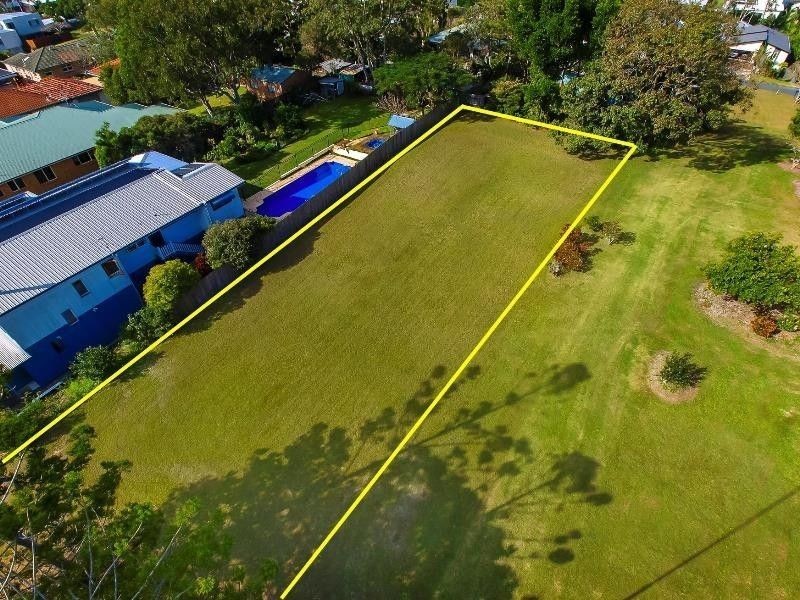 7 Derby Road, Moffat Beach QLD 4551