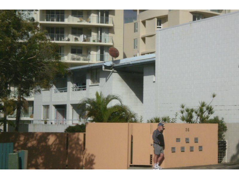 F/2 Bulcock Street, Caloundra QLD 4551