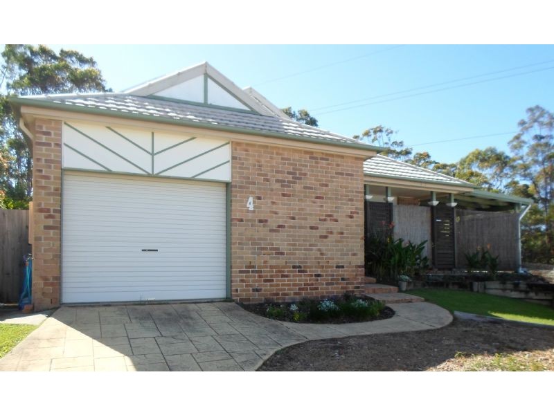 4 Hans Street, Caloundra West QLD 4551