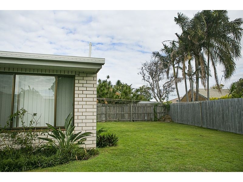 2/24 Malinya Drive, Buddina QLD 4575