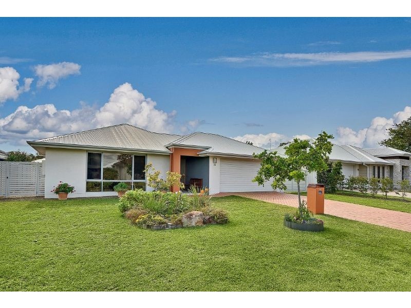22 Trinity Place, Pelican Waters QLD 4551
