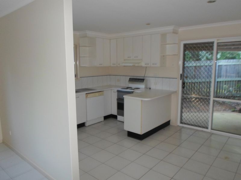 12 Jolly Crescent, Beerwah QLD 4519