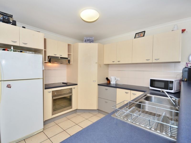6 Carree Street, Caloundra West QLD 4551