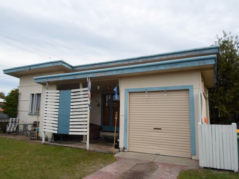 1/96 Landsborough Parade, Golden Beach QLD 4551