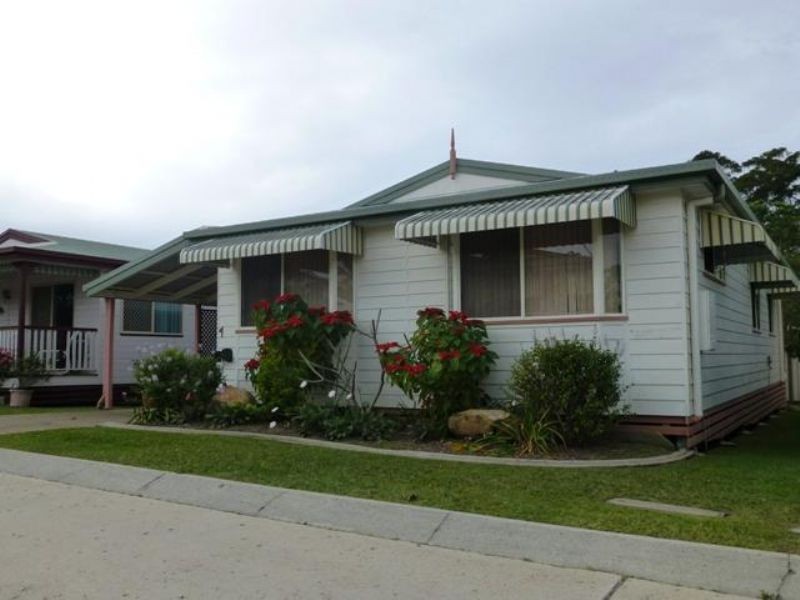 4/72 Mark Road, Little Mountain QLD 4551