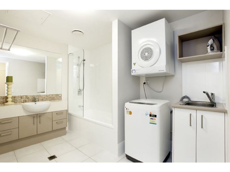 28/11 Canberra Terrace, Kings Beach QLD 4551