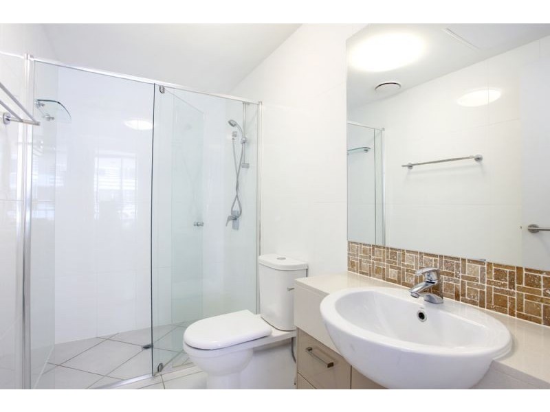 28/11 Canberra Terrace, Kings Beach QLD 4551