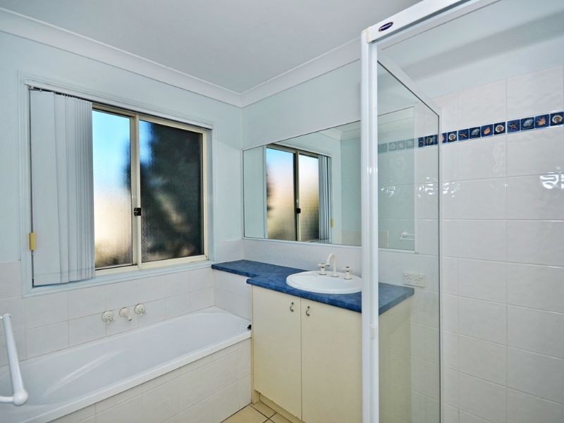 6 Kilbride Court, Caloundra West QLD 4551