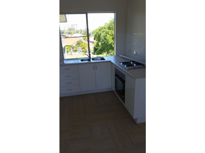 2B Park Street, Caloundra QLD 4551