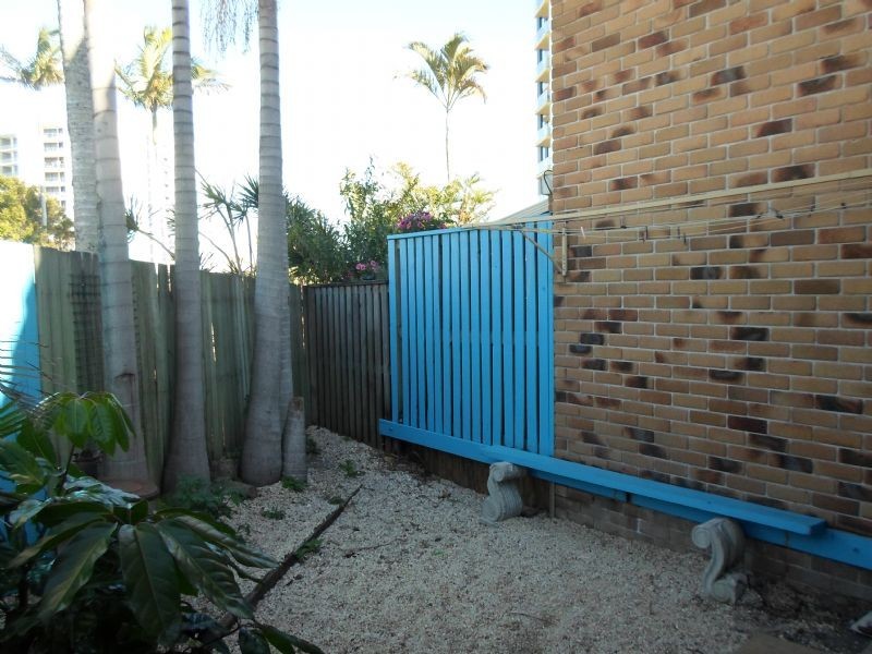 1/50 Omrah Avenue, Caloundra QLD 4551