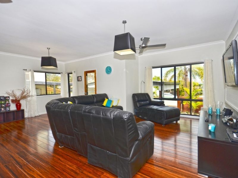 13 Oronsay Avenue, Caloundra QLD 4551