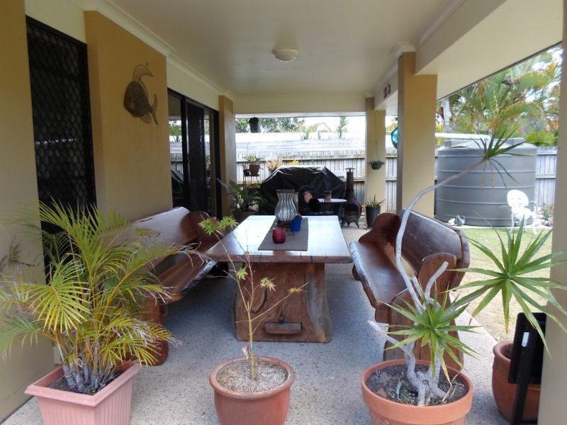 7 Widgee Place, Caloundra West QLD 4551