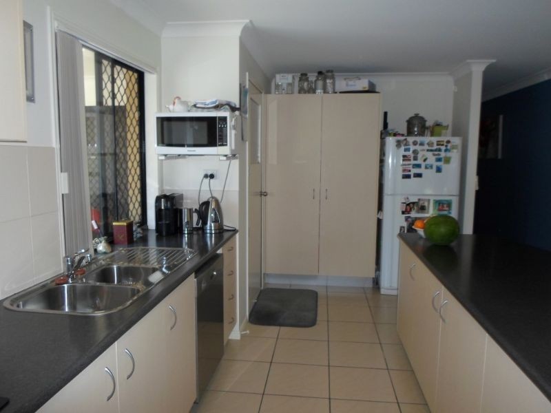 7 Widgee Place, Caloundra West QLD 4551