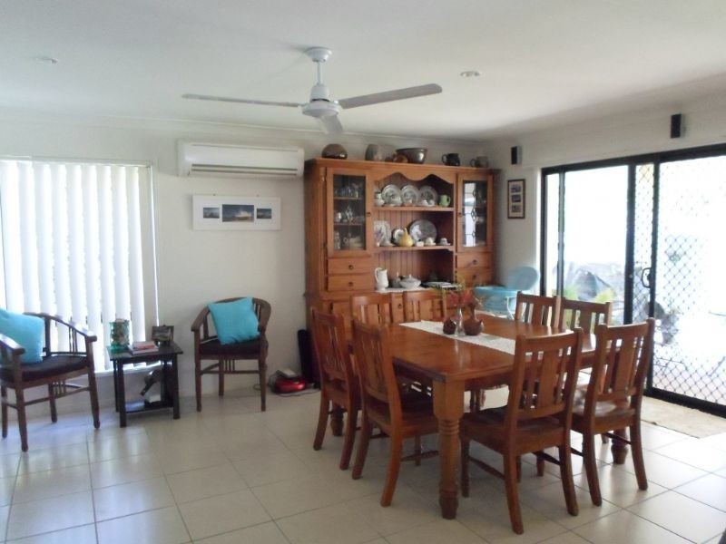 7 Widgee Place, Caloundra West QLD 4551