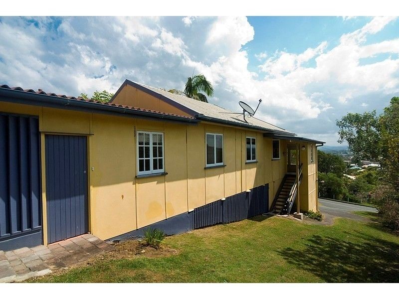 7 Bombala Terrace, Caloundra QLD 4551