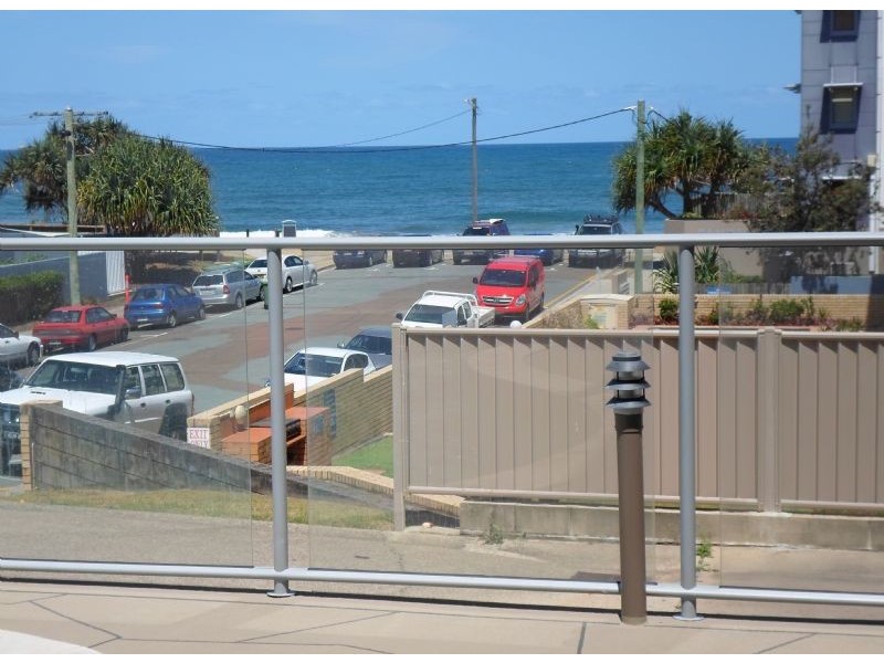 2/12 Merrima Avenue, Kings Beach QLD 4551