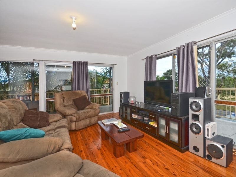 33 Careen Street, Battery Hill QLD 4551