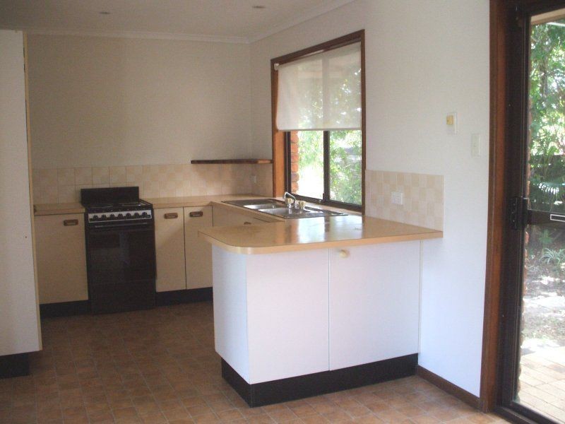 79 Lapoinya Crescent, Warana QLD 4575