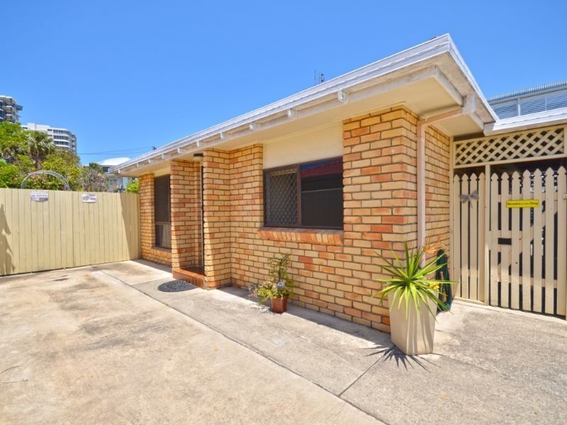 2/15 Wyreema Terrace, Caloundra QLD 4551