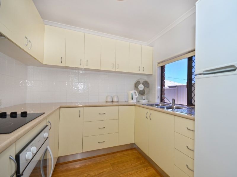 2/15 Wyreema Terrace, Caloundra QLD 4551