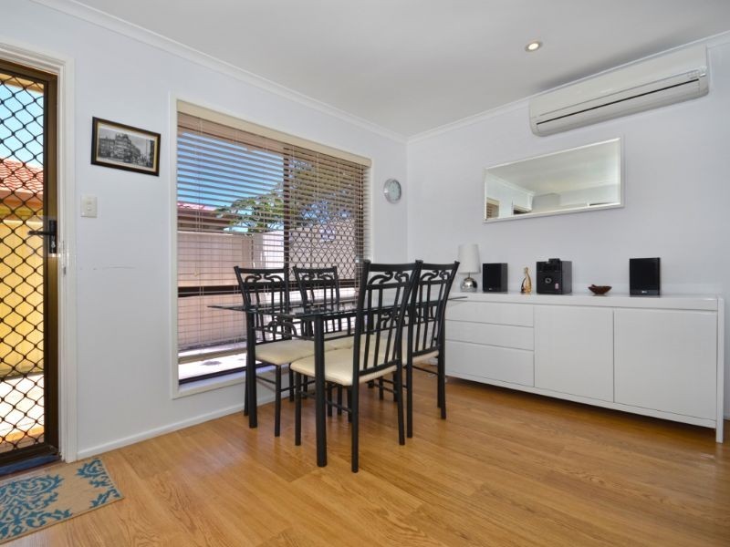 2/15 Wyreema Terrace, Caloundra QLD 4551