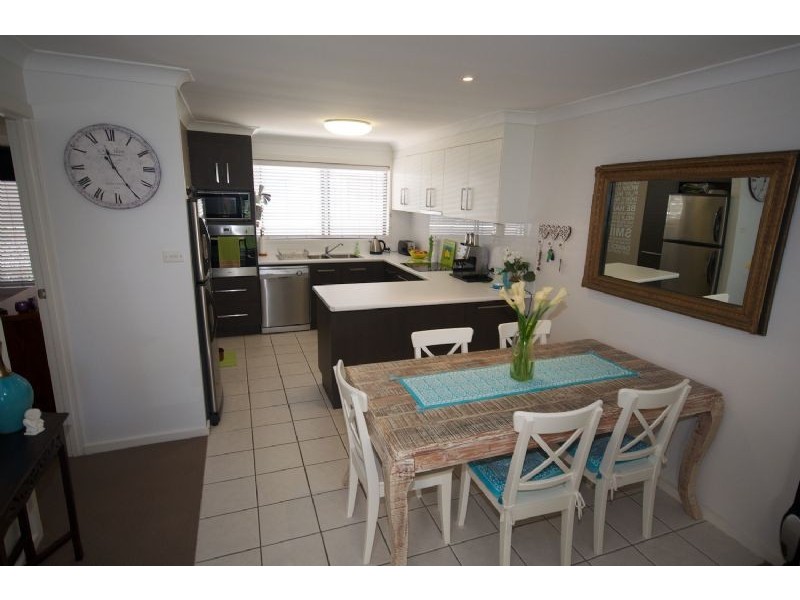3/71 Landsborough Parade, Golden Beach QLD 4551