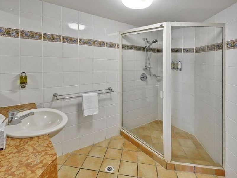 103/4 Tay Ave, Caloundra QLD 4551