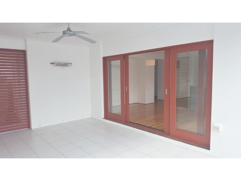 32 Crater Street, Caloundra West QLD 4551