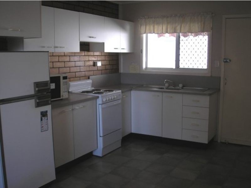 6/6 Esplanade, Golden Beach QLD 4551