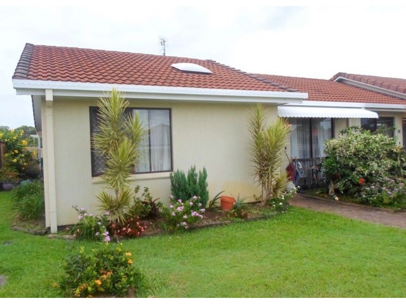 74/96 Beerburrum Street, Battery Hill QLD 4551