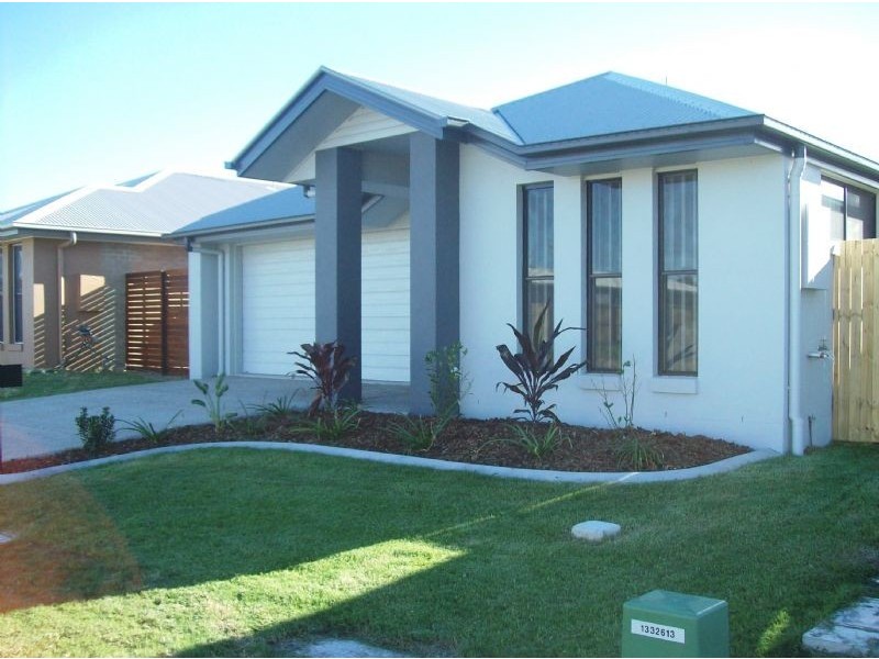 19 Haslewood Crescent, Meridan Plains QLD 4551