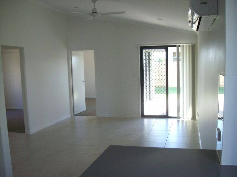 19 Haslewood Crescent, Meridan Plains QLD 4551