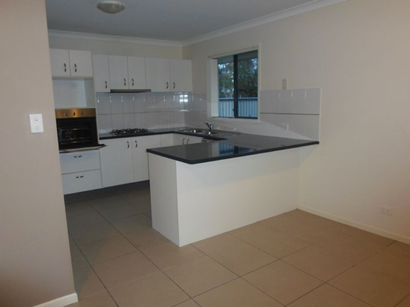 12 Griffin Crescent, Caloundra West QLD 4551