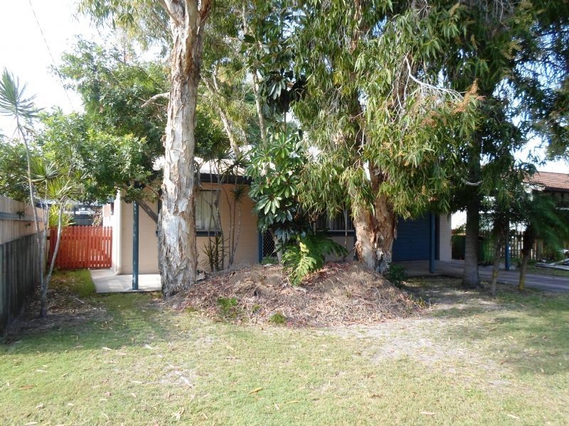 11 Edna Street, Currimundi QLD 4551