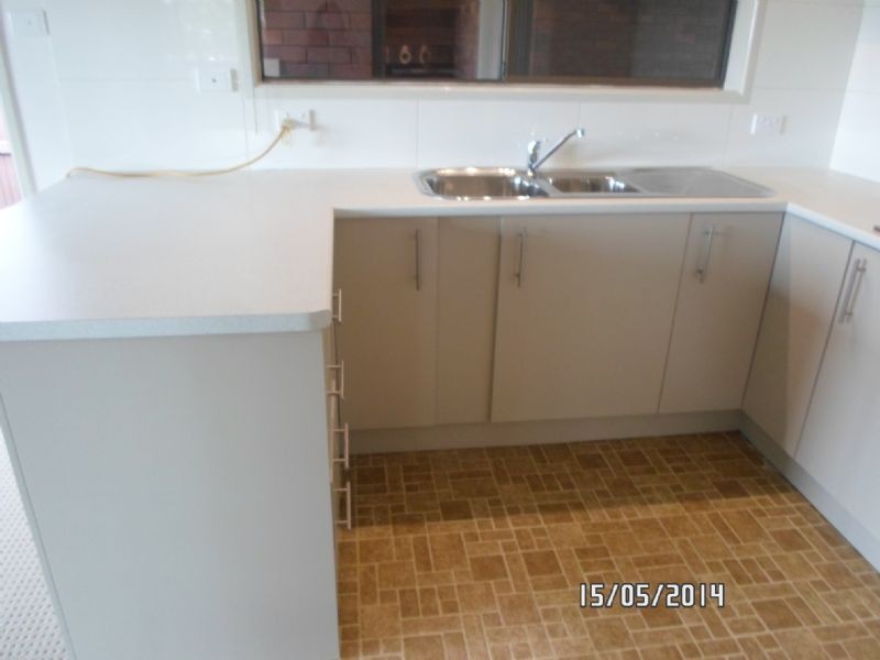 2/43 Enfield Crescent, Battery Hill QLD 4551