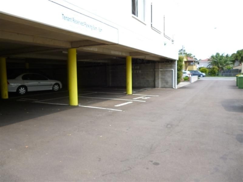 60-62 Landsborough Parade, Golden Beach QLD 4551