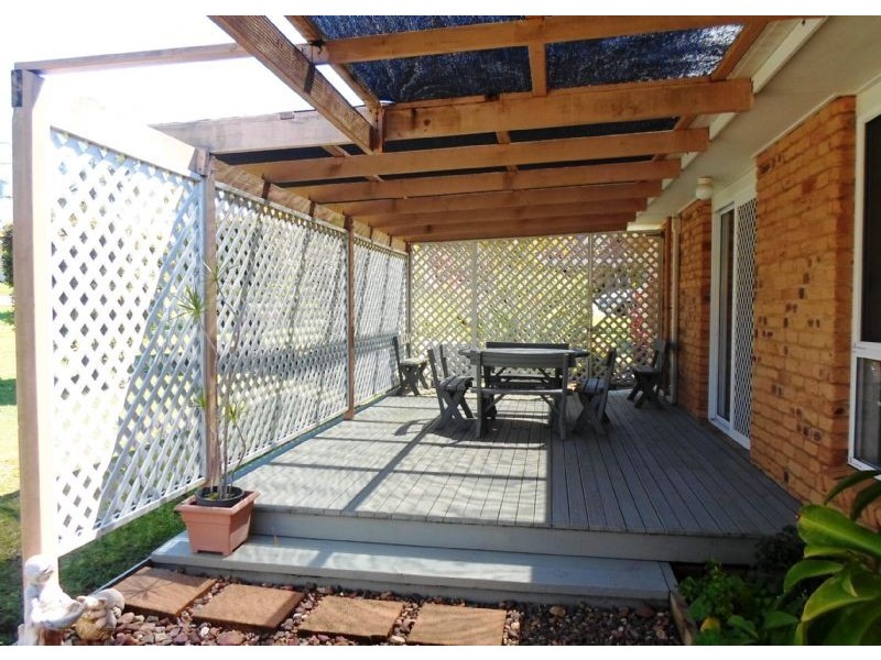 20 Lawley Street, Dicky Beach QLD 4551