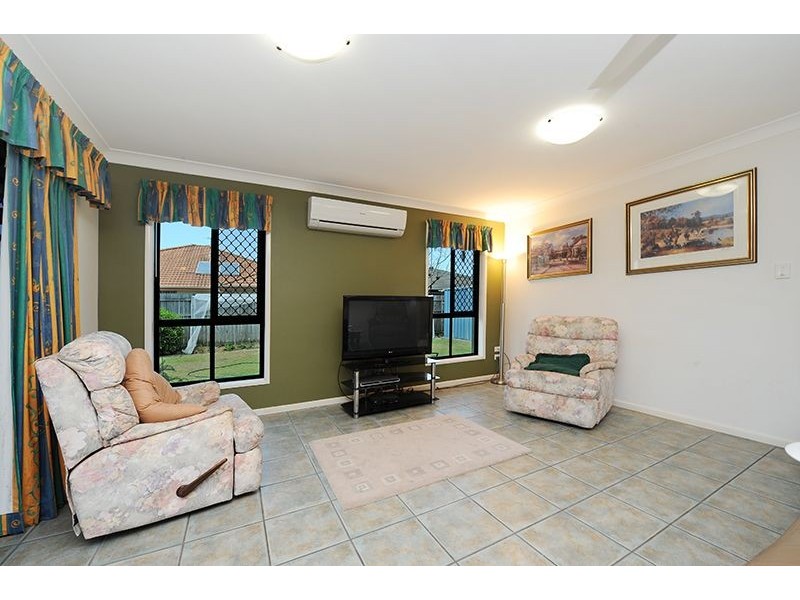 8 Lilac Cresent, Currimundi QLD 4551