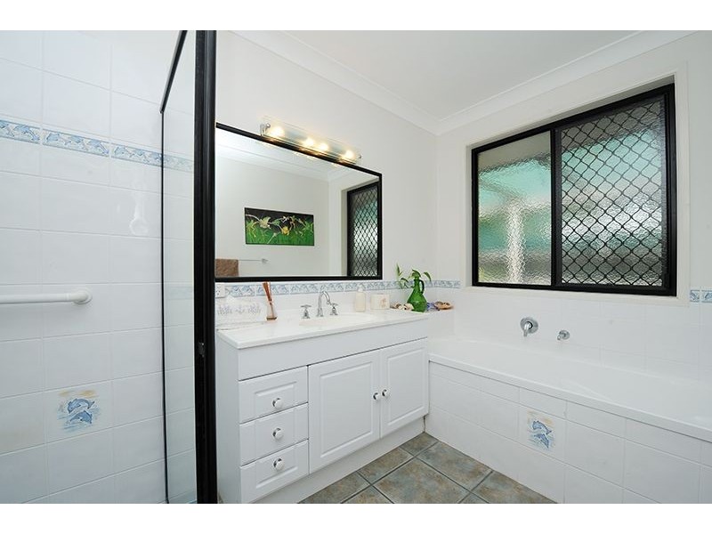 8 Lilac Cresent, Currimundi QLD 4551
